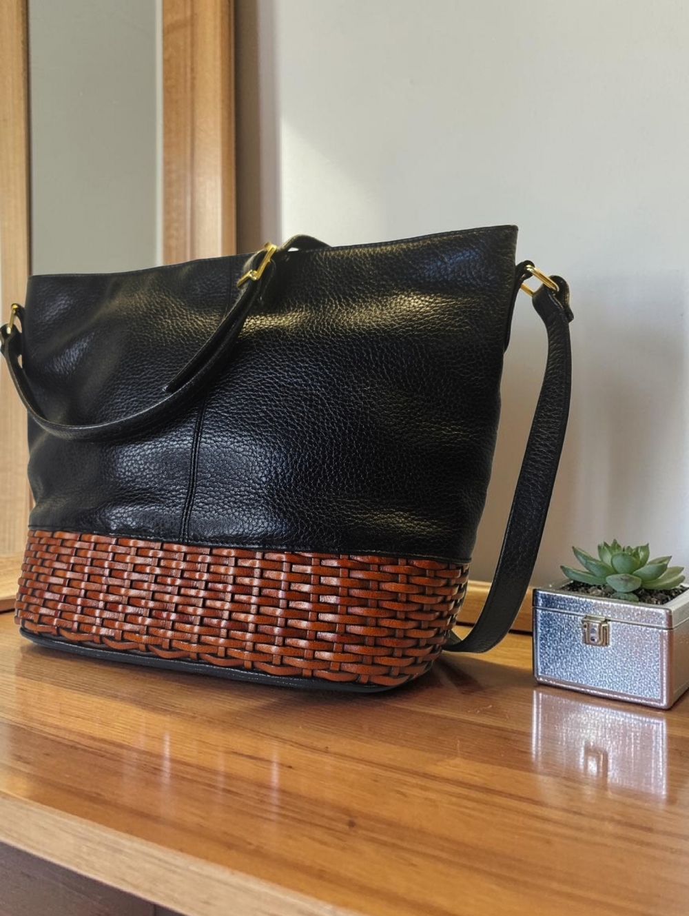 SALE!! Lord and Taylor Pebbled & Woven Leather Hobo Bag